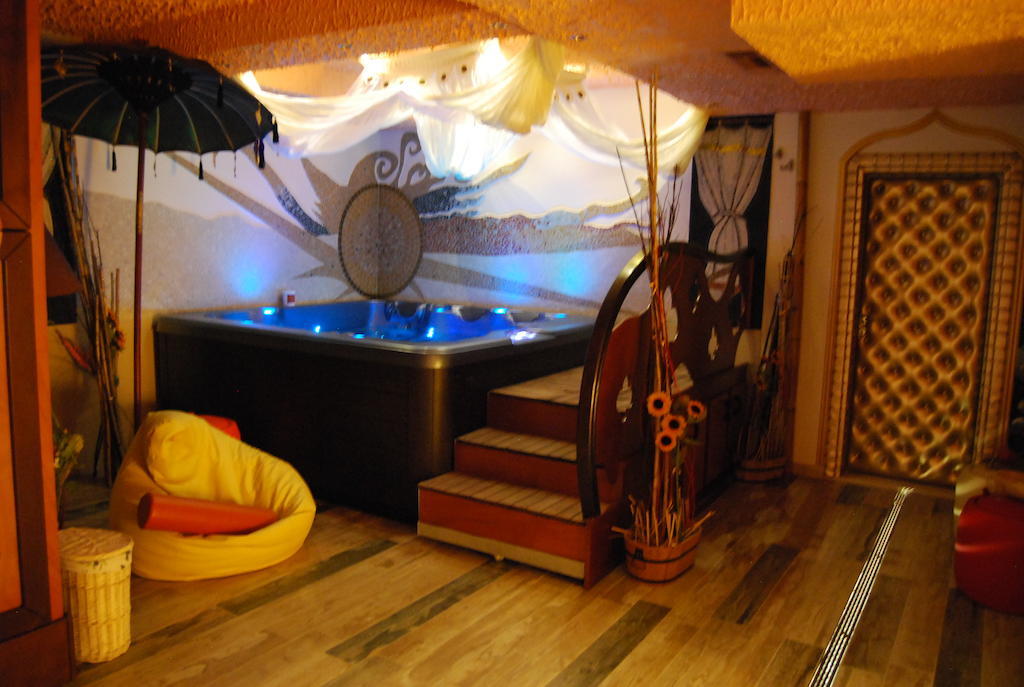 דורס 2 Kitarrat Boutique Hotel & Spa מראה חיצוני תמונה